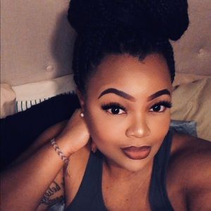 Meet your Posher, Raven